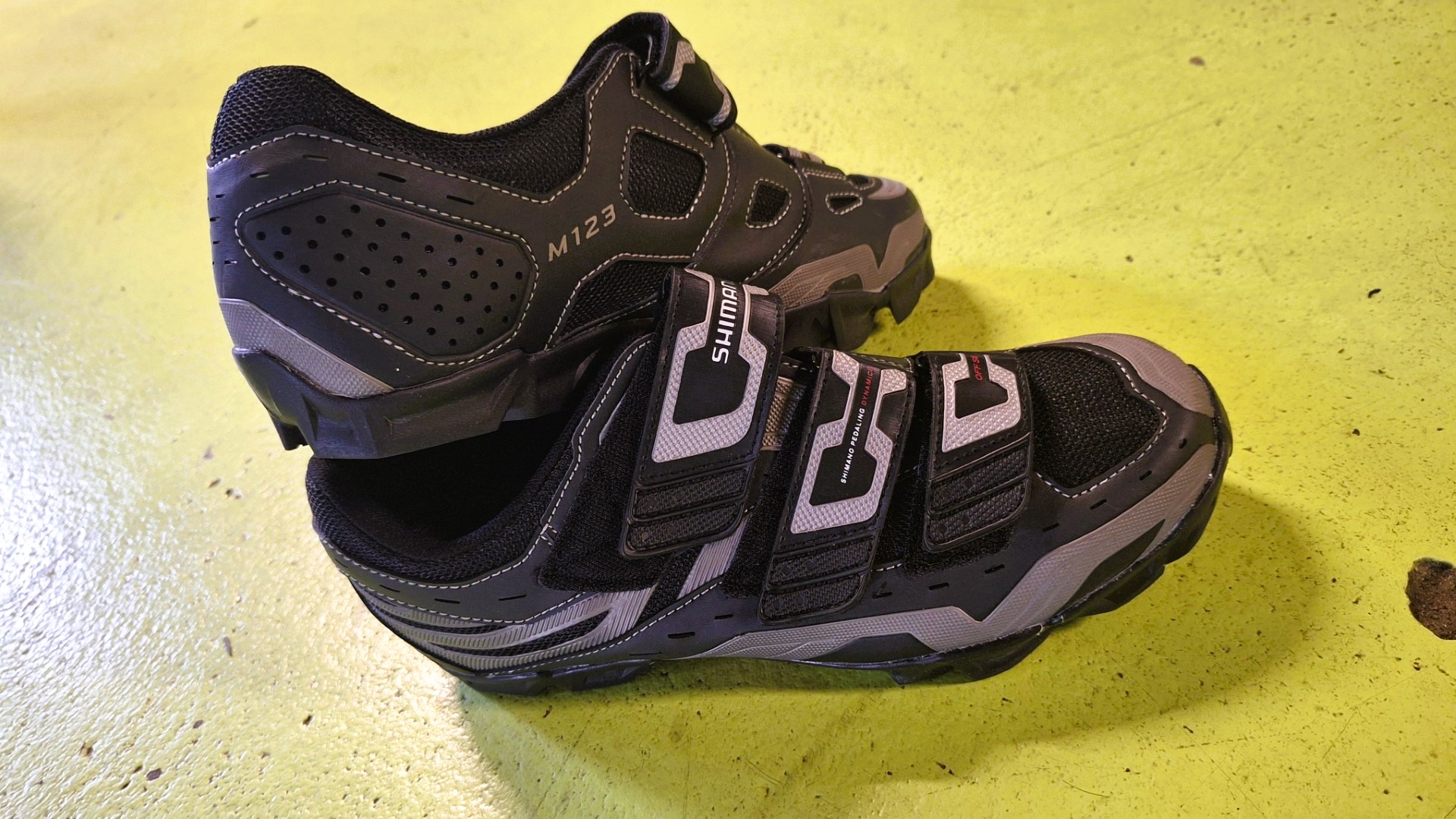 Shimano Schuh SH-M123L, Gr. 44